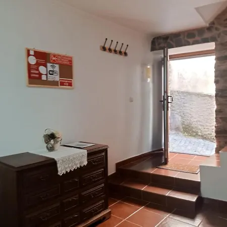 Ferienhaus Refugio De Xisto - Natureza E Tranquilidade Sobral de Sao Miguel